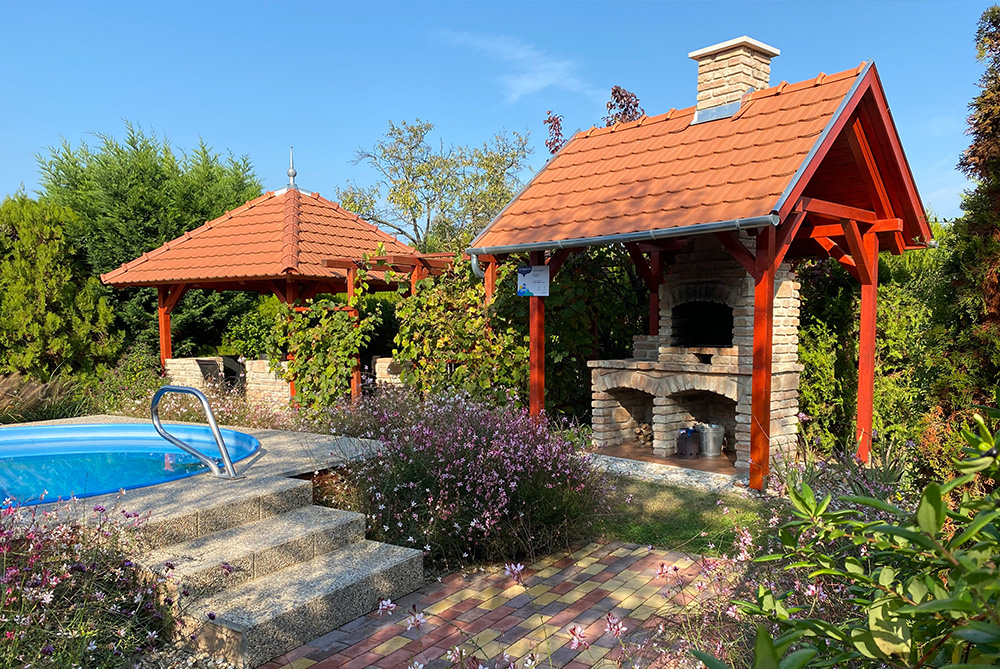 Villa Orchidea kültéri medence